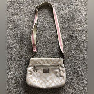 Coach Poppy Crossbody